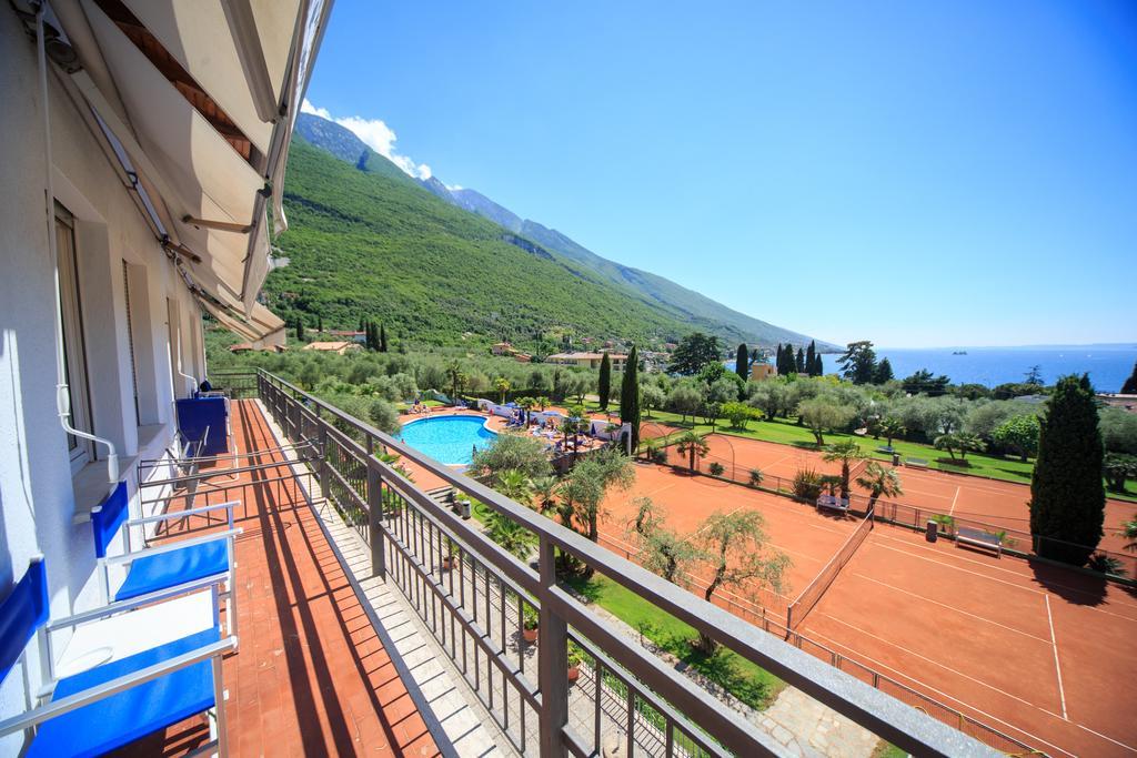 Club Hotel Olivi - Tennis Center Malcesine Kültér fotó